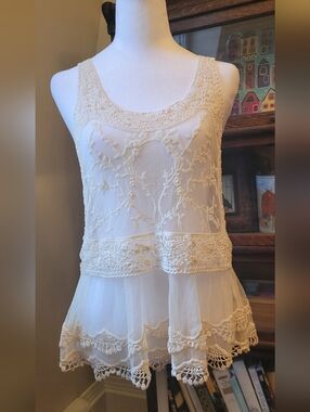 Eclipse Ivory Crochet Lace Camisole